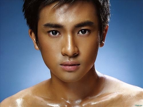 有脸蛋也有头脑 看看明星们如何炒楼赚票子