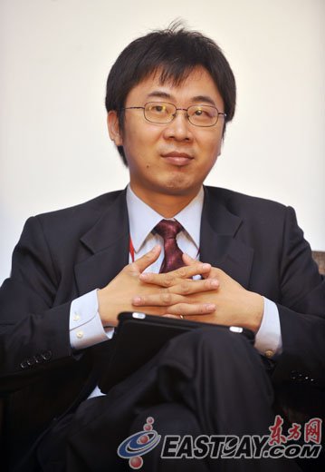 王烁图片