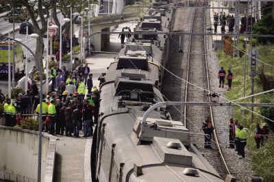 葡萄牙两列火车相撞