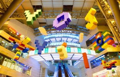 潮人汇聚上海大悦城 乐高创意拼搭高潮迭起_财经_腾讯网