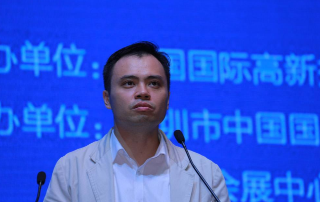蔡凯龙 著名金融科技专家,财经作家 蔡凯龙 著名金融科技专家,财经作家