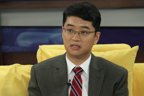 鹏华裘韬:折价10%去抄美国房地产的底