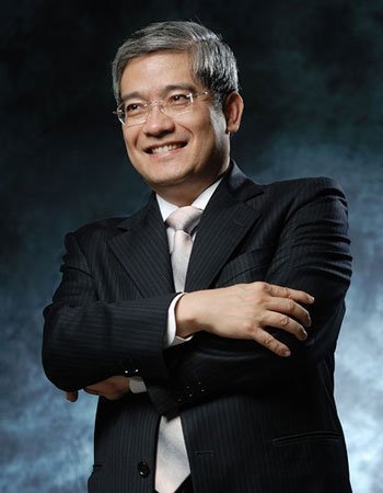 郎咸平解析中国经济:买房炒股最好先等等