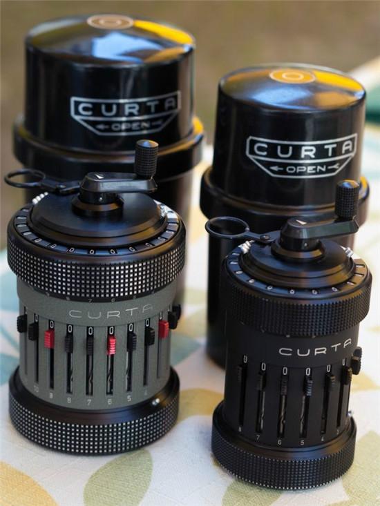 那些早被淘汰的计算器现在价值连城了_财经_