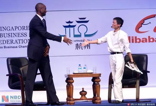 科比商业帝国浮现:脱下球衣穿上西装 叫声科老