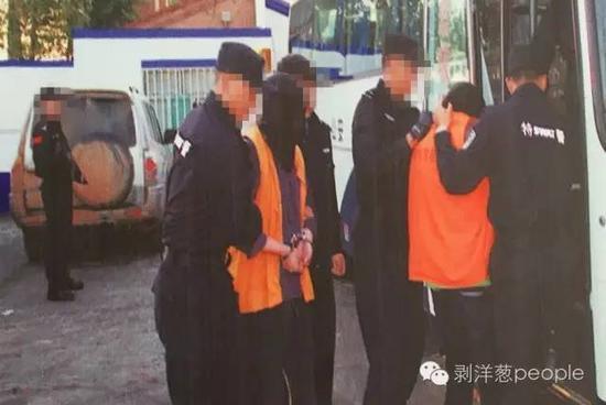 74人伪造矿难骗赔调查:当地称以此为生者为杀猪匠