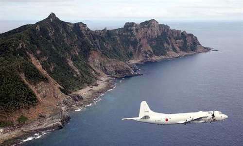 应该把"尖阁群岛"(即中国的钓鱼岛)收为日本国有,通过进行港口设施