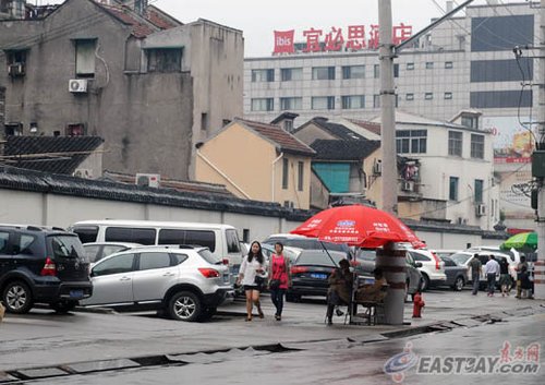 上海豫园私人停车场暴利 一户年收入至少20