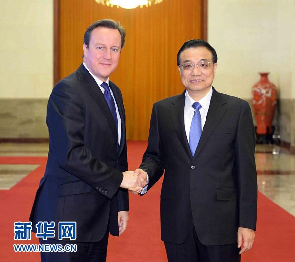 李克强与英国首相卡梅伦举行中英总理年度会晤时强调推动中英关系健康稳定发展开启两国共同增长和繁荣发展新进程