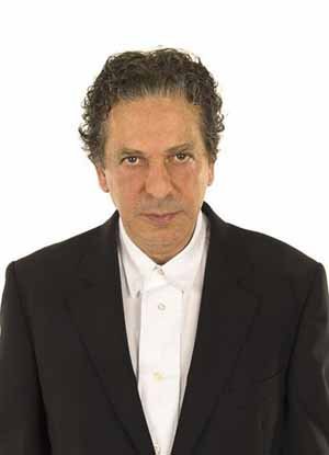 查尔斯-萨奇:彻底改造艺术世界的人