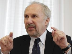 欧洲央行诺沃特尼:需确保欧元区利率不与国际