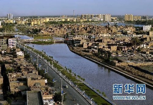 双城记中国最早经济特区助推千年丝路古镇经济
