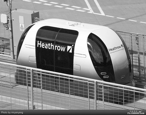 中投抄底西班牙债务危机 购希思罗机场10%股