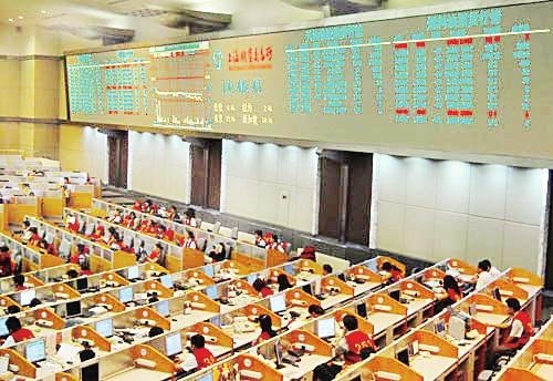 沪深股市相继启动期权仿真测试 金融期货扩容