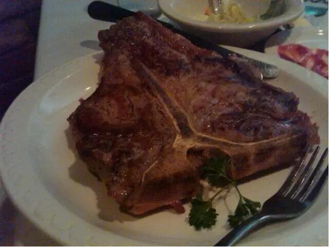 万美元才能见股神一面?详解巴菲特股东大会四