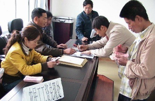 重庆城管_重庆城管收入(2)