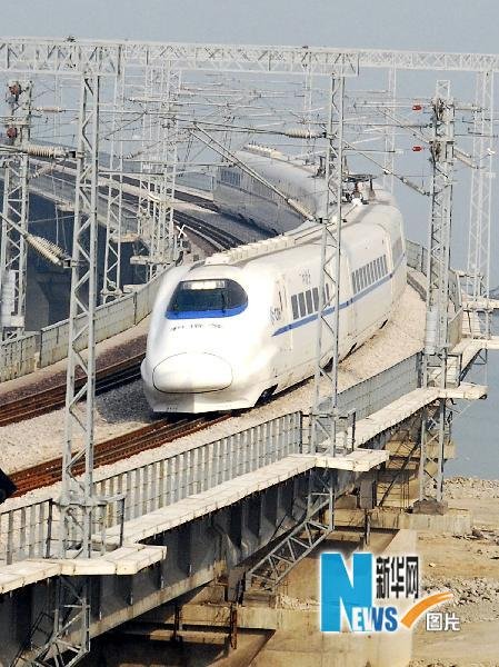 沪宁城际高铁开通运营 中国高铁跃升至世界第