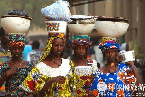 实拍!非洲人的铁头功(组图)