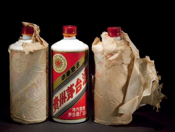 茅台卖断货：团购价已逼近千元 经销商频现囤货