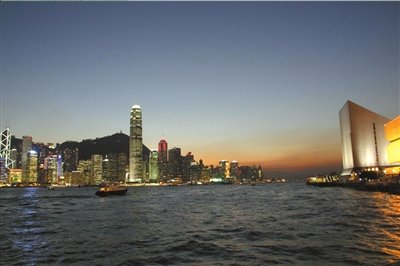 踏上直通车寻香港味道