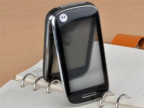 时尚+智能 最漂亮的安卓翻盖手机推荐