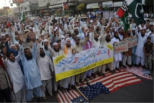 美国多地再次爆发大规模抗议活动_辽宁爆发大规模抗议_巴基斯坦爆发抗议