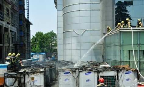 山东省中医院新购空调外机起火引发火灾(图)