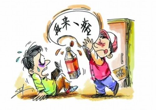 男子花12万收购10万个再来一瓶 可口可乐公司