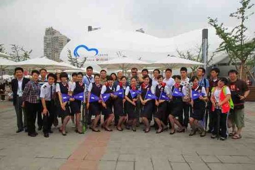 东航凌燕带你游世博活动幸运者畅游世博园区