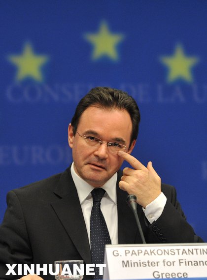 救助方案敲定 希腊总理告诫公众准备付出巨大