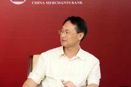 图文:建行个人存款与投资部副总经理曹伟