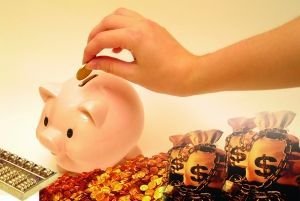 银行业再掀揽储风暴 贷款和理财产品被绑架