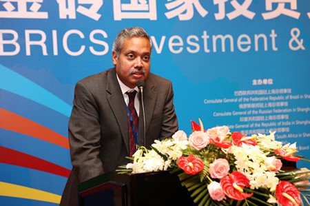 图文:印度共和国驻上海总领事馆总领事发言