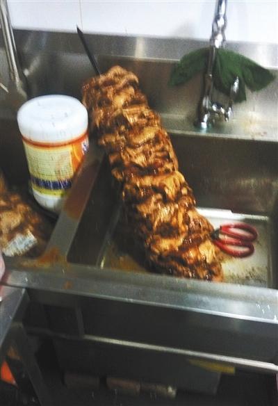 美团饿了么竞价排名:黑餐馆花226元进外卖前五名
