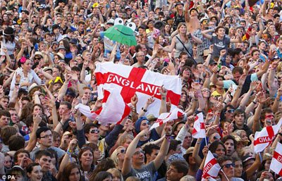 英国夏日音乐节开幕 联姻世界杯激情四射_财经_腾讯网