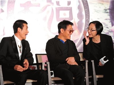 出品人杨子,监制崔宝珠,导演程小东及主演李连杰,黄圣依,林峰,文章