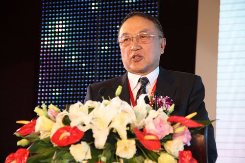 图文:联想集团董事局主席柳传志演讲