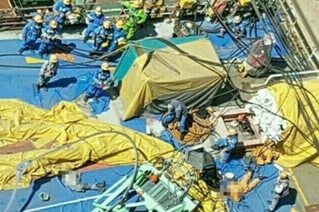 韩国三星重工一造船厂起重机倒塌 致5死18伤