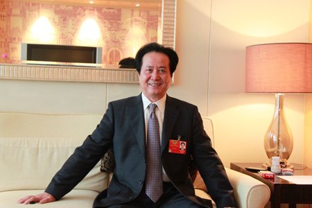 陈经纬:借助香港平台优势 鼓励企业走出去
