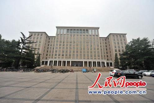 朴槿惠今日将在清华发表演讲 学生期待其秀中