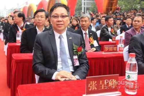 合肥第六空间盛大开业谢娜现身主持