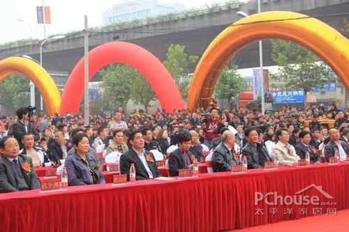 合肥第六空间盛大开业谢娜现身主持