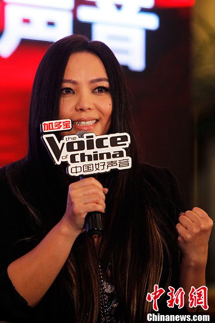 《中国好声音》第二季导师集体亮相 张惠妹加