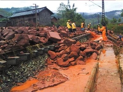 普雄人口_建水普雄乡龙岔村(2)