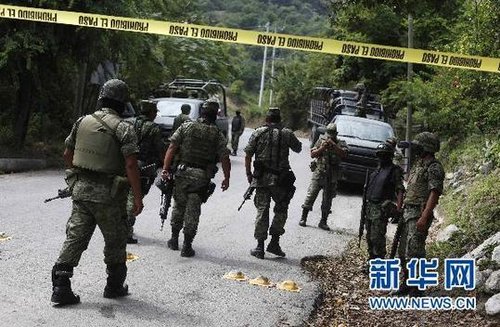 墨西哥新莱昂州圣地亚哥镇镇长遭警察撕票