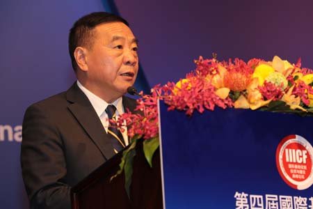 图文:中国商务部副部长陈健
