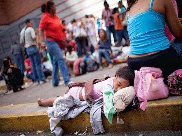 委内瑞拉民生悲惨指数遥遥领先各国 缘何不景