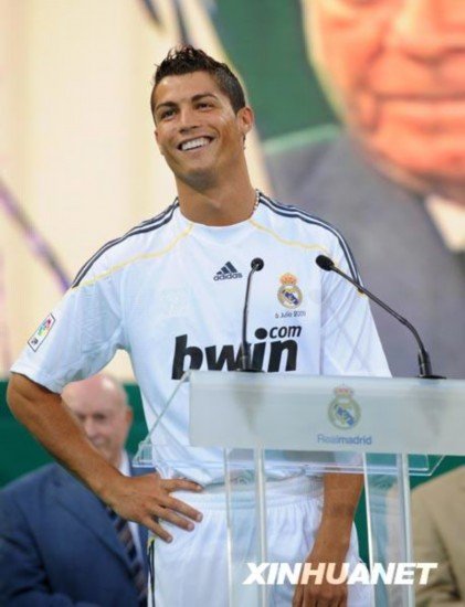 南非世界杯11大巨星 卡卡梅西领衔(组图)