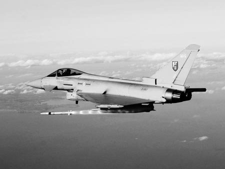 欧洲最强:英国空军"台风"战斗机