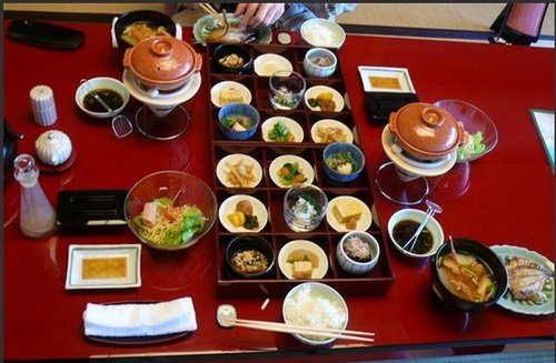 看国外如何处理剩宴:德国浪费处罚最严_财经_腾讯网